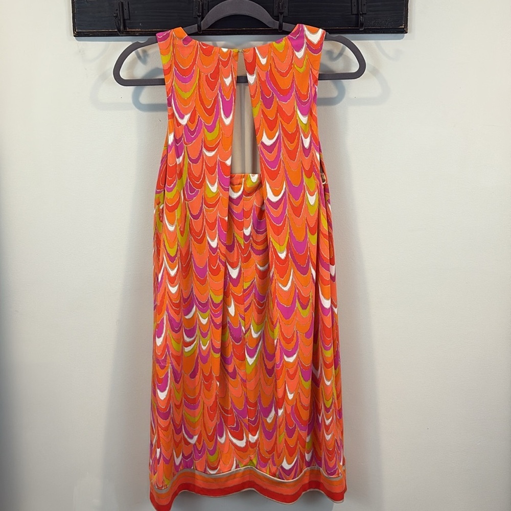 Trina Turk Vibrant Sleeveless Open Back Shift Dress Size 10 Resortwear - Picture 6 of 11